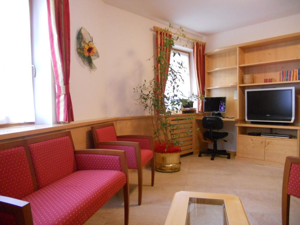 קאבאלס Residence Garni Manuela חדר תמונה